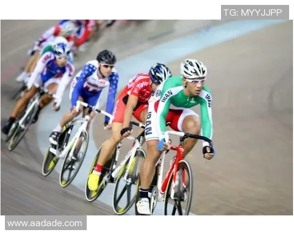 荷兰队在世界自行车场地锦标赛中斩获半数金牌展现强大实力